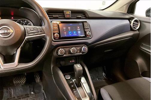 2023 Nissan Versa 1.6 SV