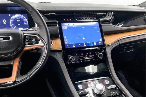 2023 Jeep Grand Cherokee L Summit Reserve