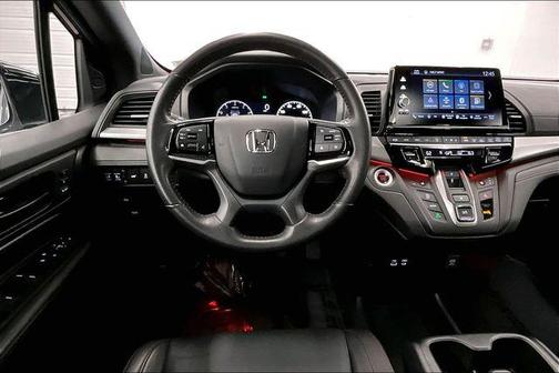 Radiant Red Metallic II 2025 Honda Odyssey Sport-L