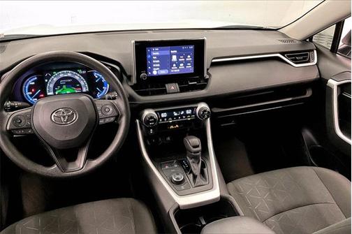 2023 Toyota RAV4 Hybrid SE