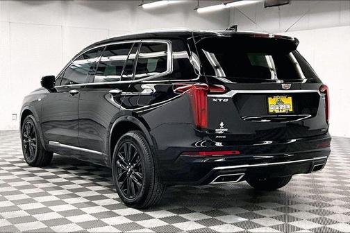 2024 Cadillac XT6 Premium Luxury AWD