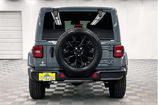 2025 Jeep Wrangler 4xe Sahara