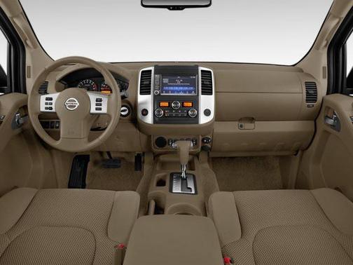 2015 Nissan Frontier SV