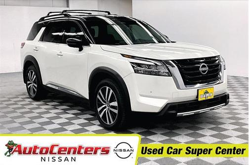 2024 Nissan Pathfinder Platinum FWD