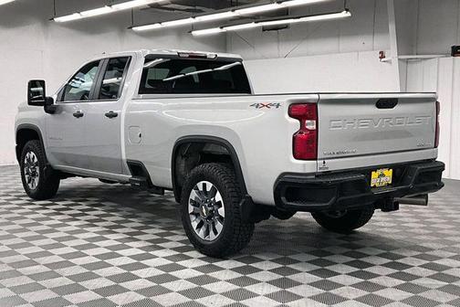 Silver Ice Metallic 2022 Chevrolet Silverado 2500 Custom