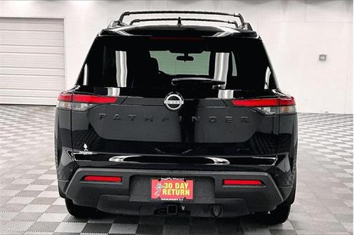 2025 Nissan Pathfinder SV 4WD