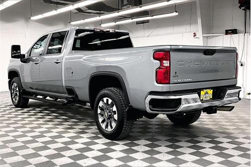 2024 Chevrolet Silverado 2500 LT