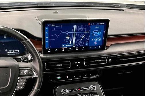 2021 Lincoln Nautilus Reserve