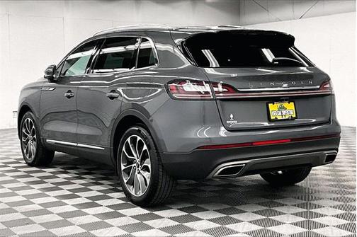 2021 Lincoln Nautilus Reserve