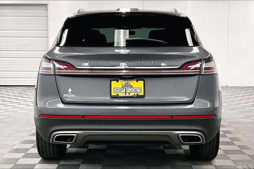 2021 Lincoln Nautilus Reserve