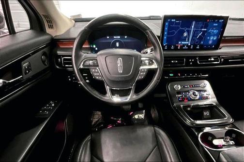 2021 Lincoln Nautilus Reserve