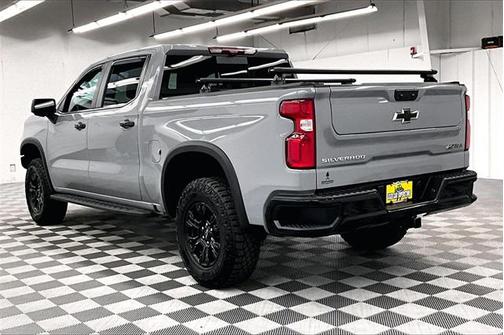 2025 Chevrolet Silverado 1500 ZR2