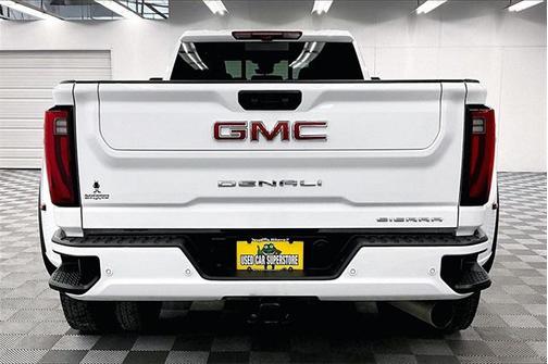 2025 GMC Sierra 3500 Denali