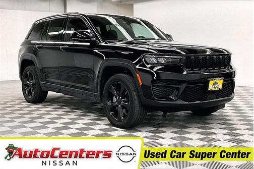 2022 Jeep Grand Cherokee Altitude