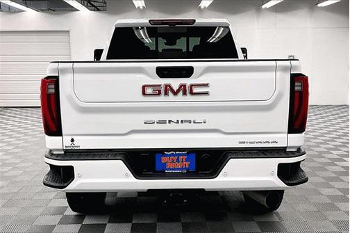 2024 GMC Sierra 2500 Denali