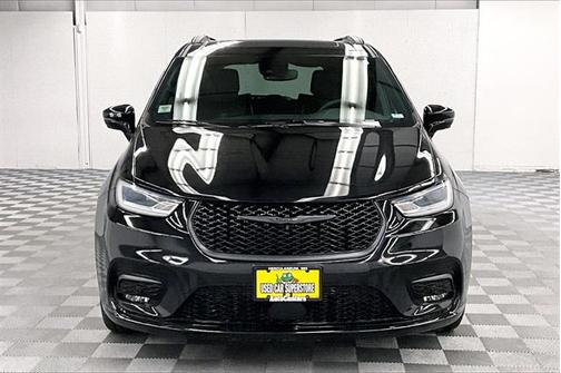 2022 Chrysler Pacifica Hybrid S Appearance Pkg