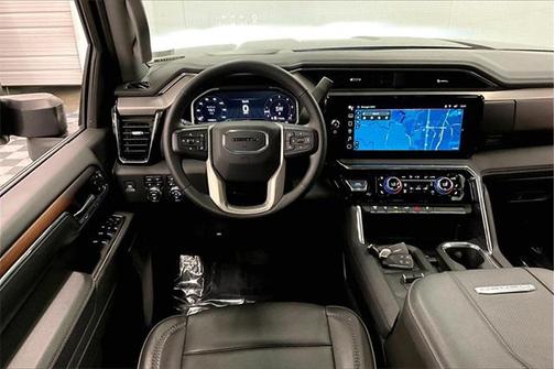 2024 GMC Sierra 3500 Denali