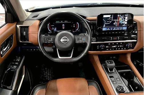 2023 Nissan Pathfinder Platinum 4WD