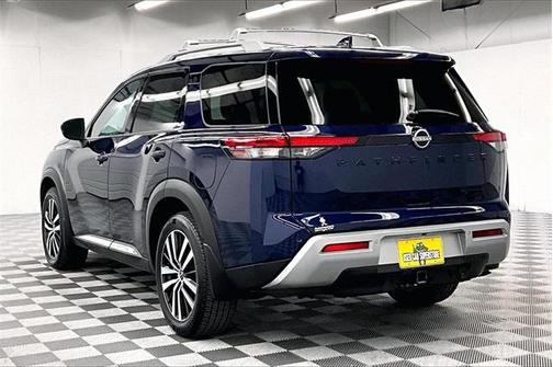 2023 Nissan Pathfinder Platinum 4WD