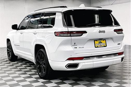 2022 Jeep Grand Cherokee L Overland