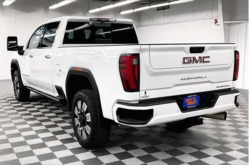 2024 GMC Sierra 3500 Denali