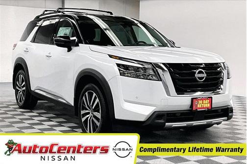 2025 Nissan Pathfinder Platinum 4WD