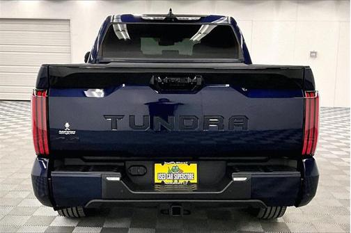 2022 Toyota Tundra Hybrid Platinum