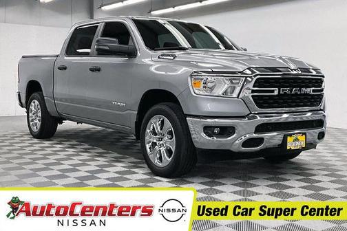Billet Silver Metallic Clearcoat 2024 RAM 1500 Big Horn/Lone Star