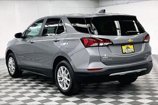 Sterling Gray Metallic 2024 Chevrolet Equinox 1LT