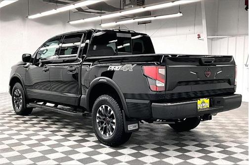 2024 Nissan Titan PRO-4X