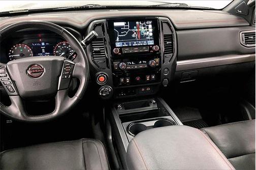 2024 Nissan Titan PRO-4X