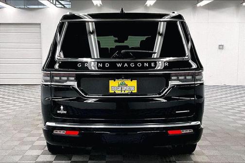 2024 Jeep Grand Wagoneer Series III
