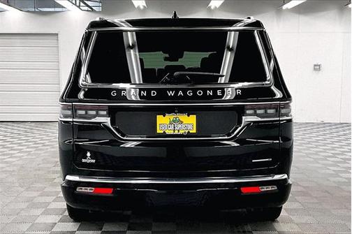 2024 Jeep Grand Wagoneer Series III