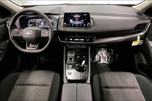 Everest White Pearl Tricoat 2026 Nissan Rogue SV