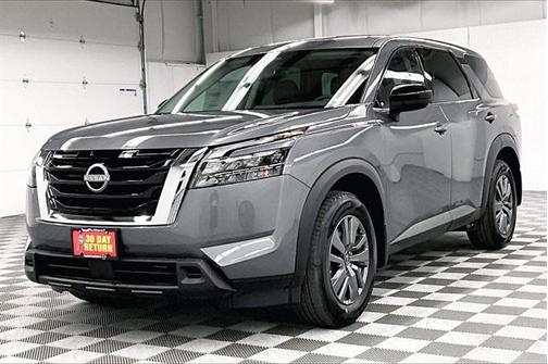 2025 Nissan Pathfinder S FWD