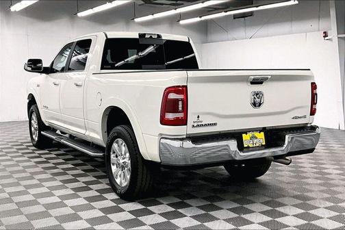 2022 RAM 2500 Laramie Crew Cab 4x4 6'4' Box