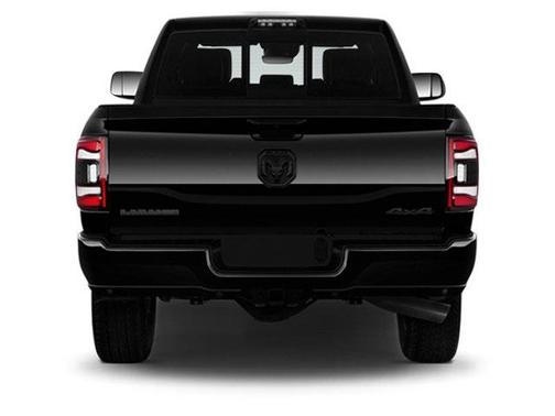 2022 RAM 2500 Laramie Crew Cab 4x4 6'4' Box