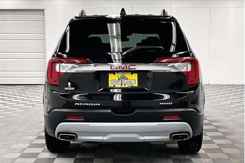 2023 GMC Acadia AWD SLT