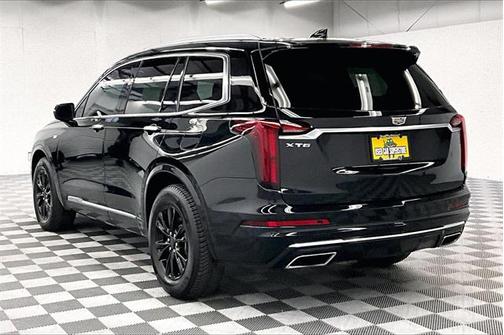 2023 Cadillac XT6 Luxury FWD