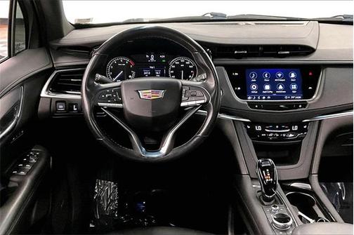 2023 Cadillac XT6 Luxury FWD