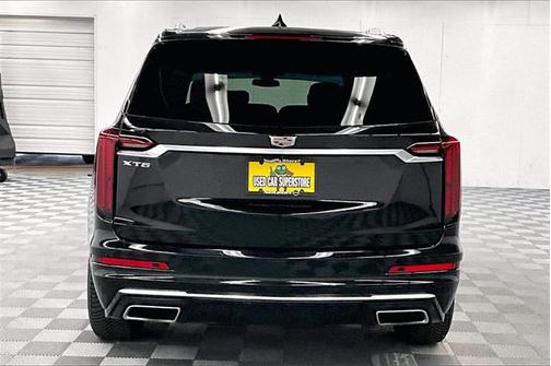 2023 Cadillac XT6 Luxury FWD