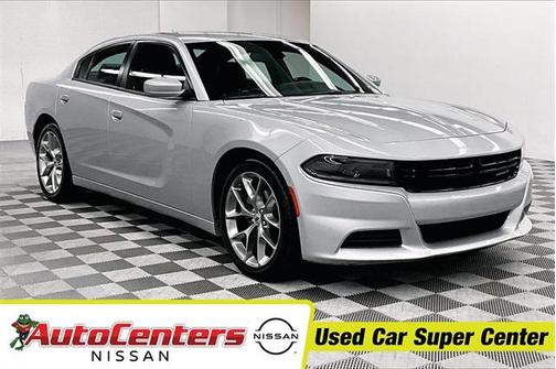 2022 Dodge Charger SXT Plus