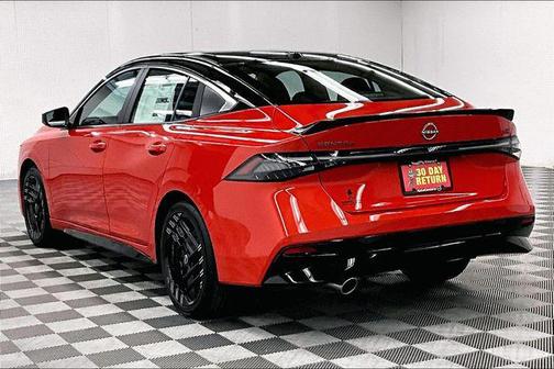 Energetic Ember/Super Black 2026 Nissan Sentra SR