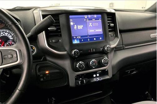 2024 RAM 3500 Big Horn Crew Cab 4x4 8' Box