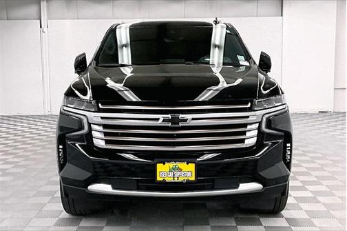 2023 Chevrolet Suburban 4WD High Country