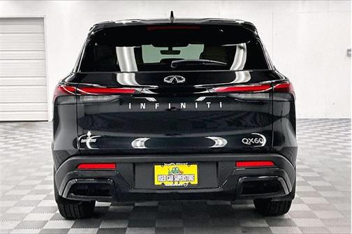 2024 INFINITI QX60 Pure