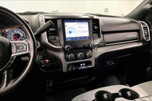 2024 RAM 3500 Big Horn Crew Cab 4x4 8' Box