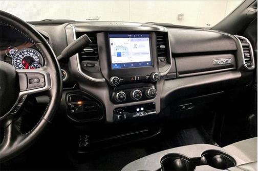 2024 RAM 3500 Big Horn Crew Cab 4x4 8' Box