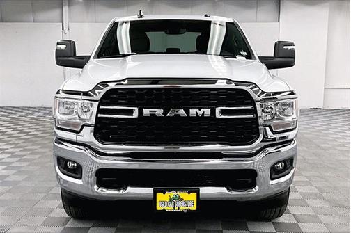 2024 RAM 3500 Big Horn Crew Cab 4x4 8' Box
