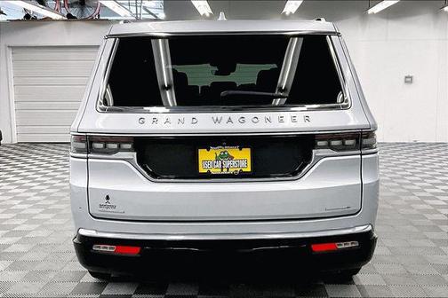 Diamond Black Crystal Pearlcoat 2022 Jeep Grand Wagoneer Series I 4x4